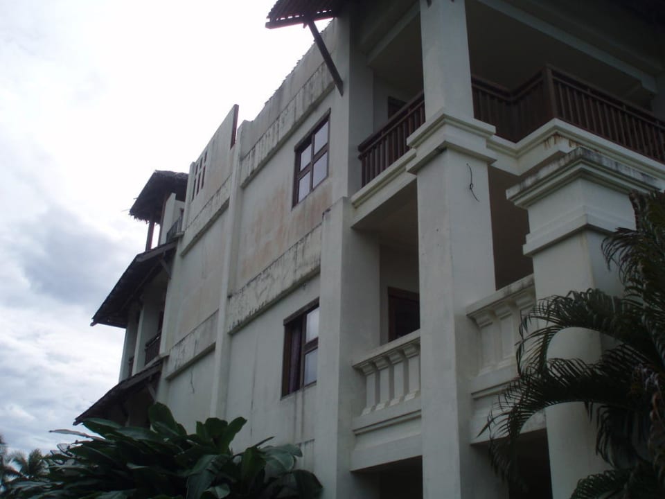 Haupthaus The Andamania Beach Resort & Spa