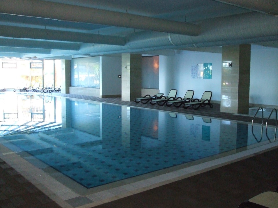 Hallenbad Commodore Elite Suites & Spa - Adults only