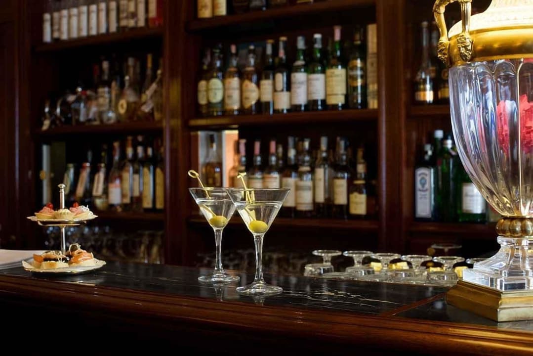 American Bar Grand Hotel Sitea