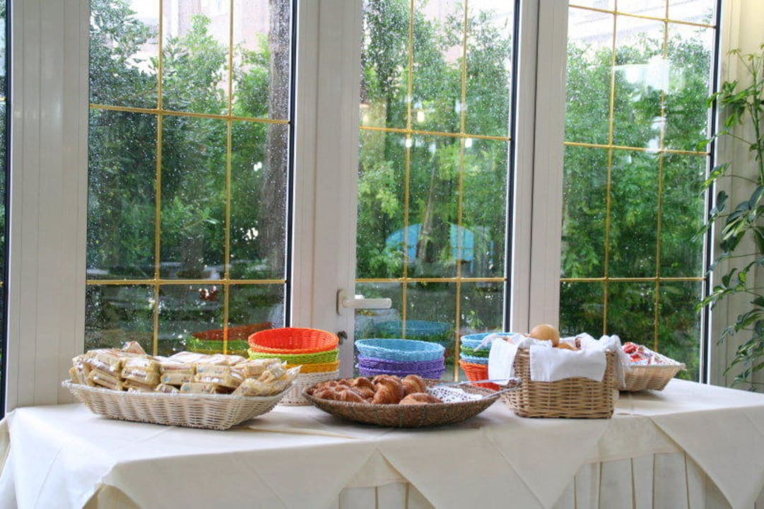 Frühstück 1 Hotel President