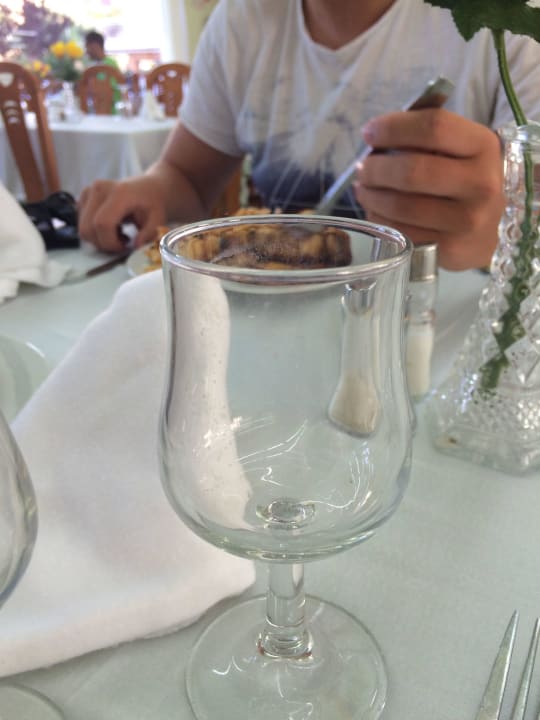 Dreckiges Glas Hotel Cartago Nova by ALEGRIA