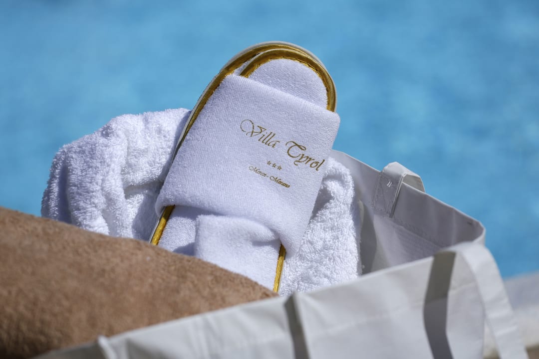 Pool Garni Villa Tyrol