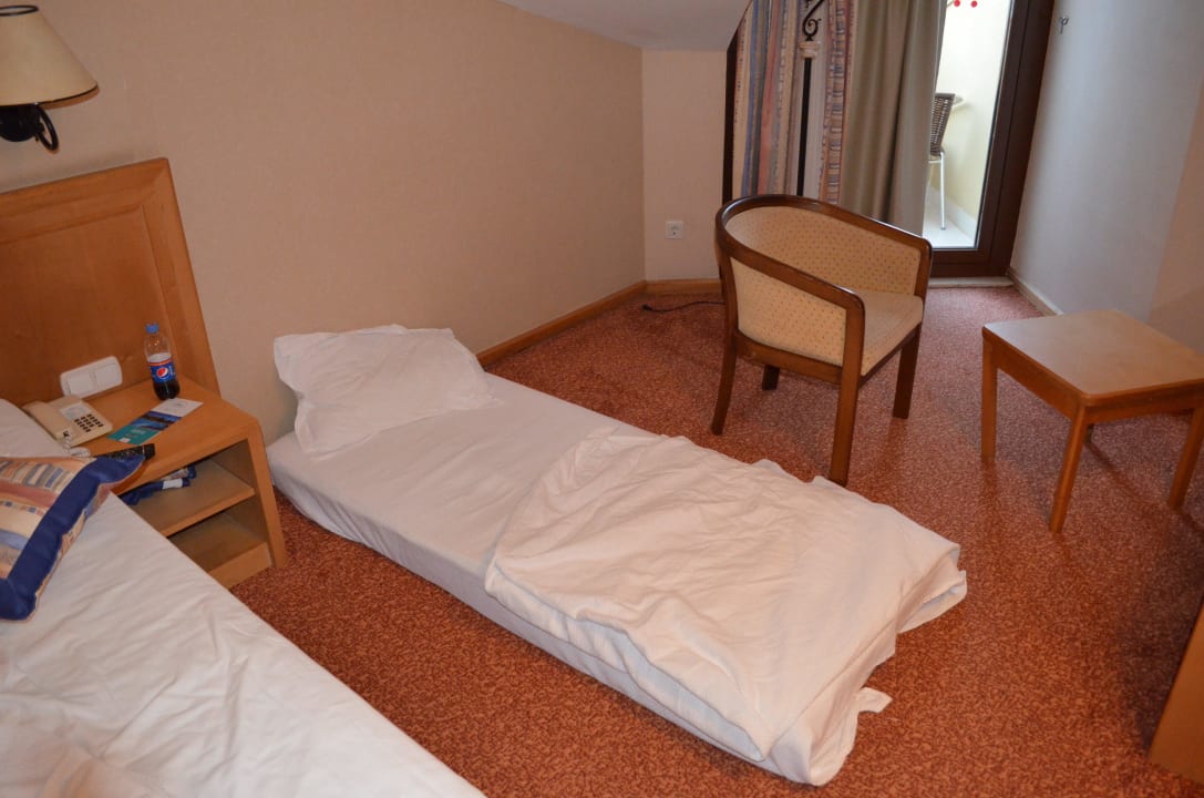 "Zustellbett" Alba Resort Hotel