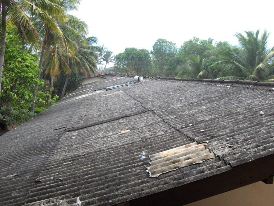 Asbestplatten Hotel Koggala Beach