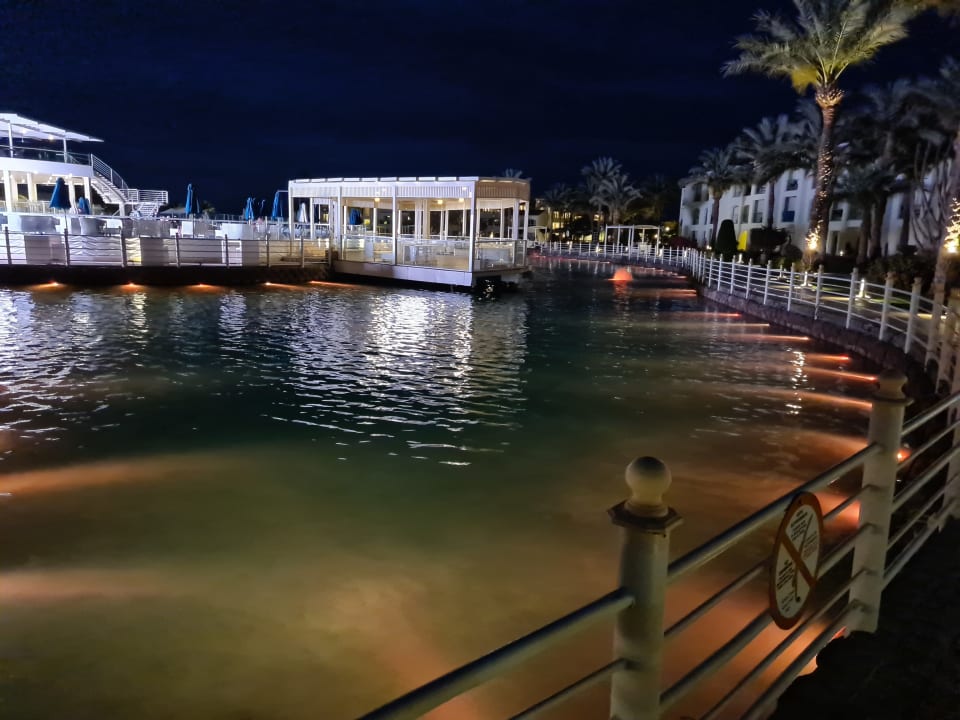 Gartenanlage Pickalbatros Dana Beach Resort - Hurghada