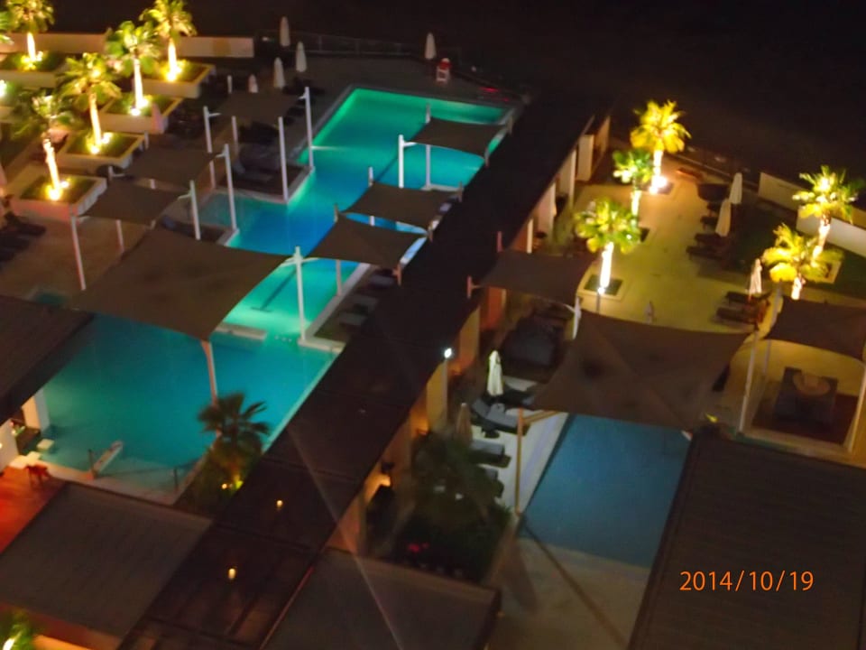 Blick vom Balkon Crowne Plaza Hotel Yas Island