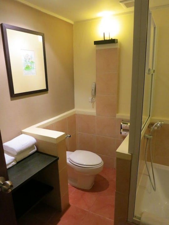 Badezimmer mit WC Khao Lak Merlin Resort