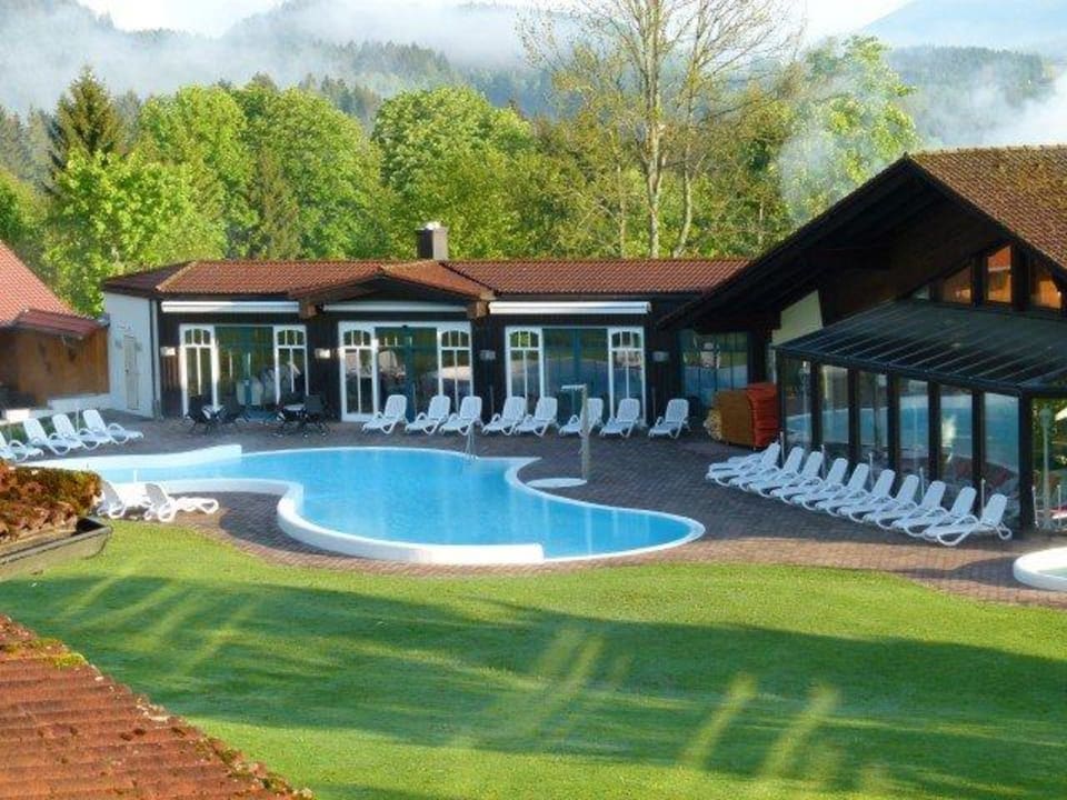 Außenpool Riederin Hotel & Chalets