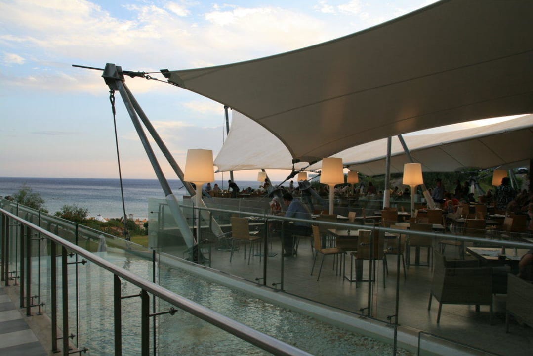 Außenbereich Büffet-Restaurant Atlantica Mikri Poli Crete