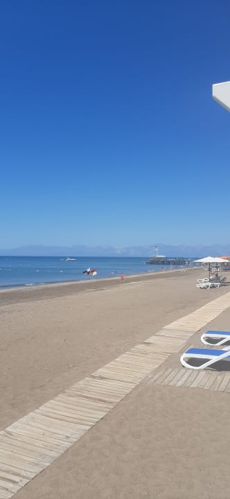 Strand Adora Hotel & Resort