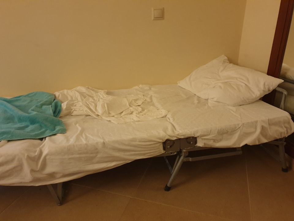 Zimmer Apollonia Beach Resort & Spa