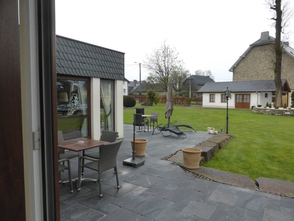 Ausblick vom Zimmer Hotel Eifelland
