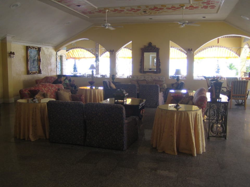 Crystal Lounge Sandals Grande Antigua