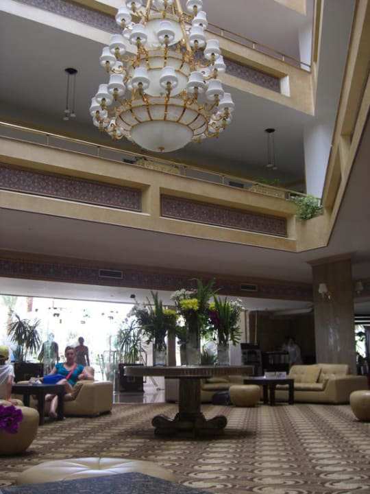 Eingangsbereich Hauptgebäude Beach Albatros Resort