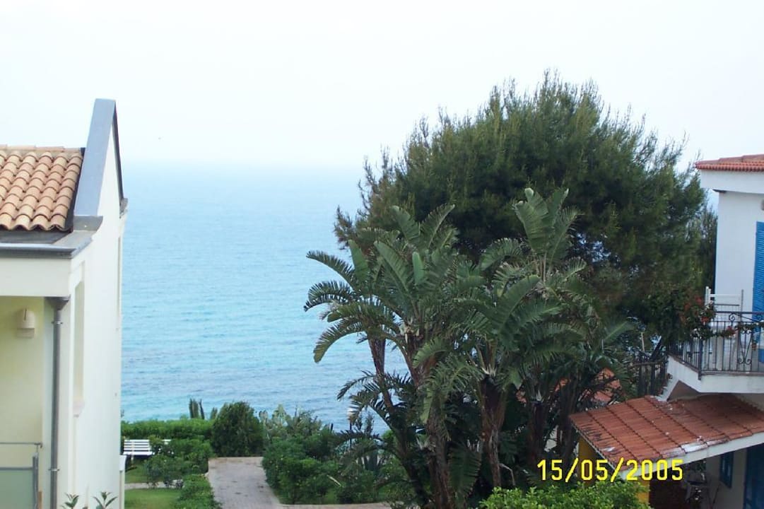Blick vom Hotelzimmer aufs Meer Villaggio Stromboli