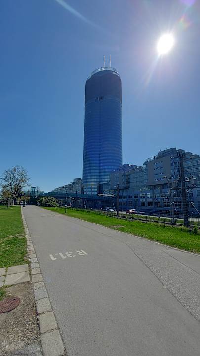 Außenansicht harry's home Wien Millennium Tower