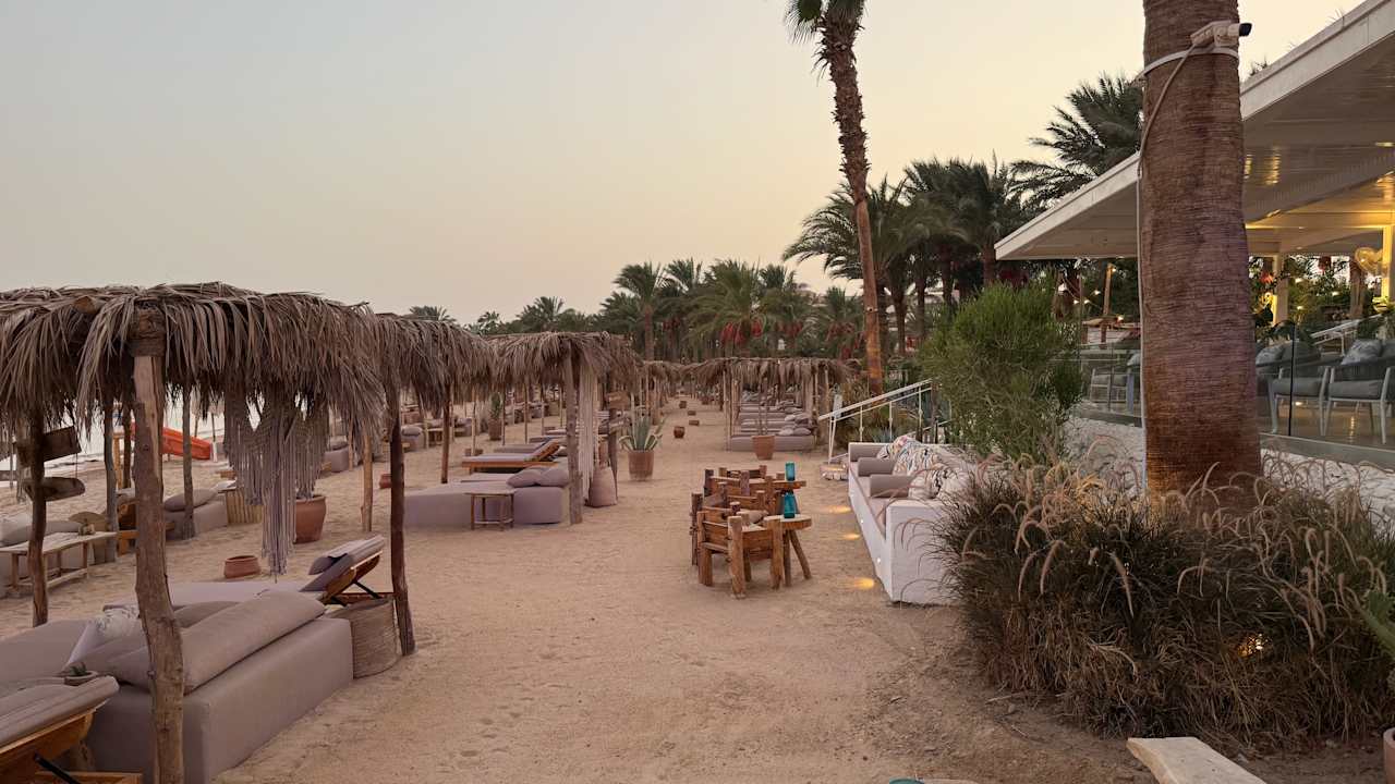 Strand Fort Arabesque Resort, Spa & Villas