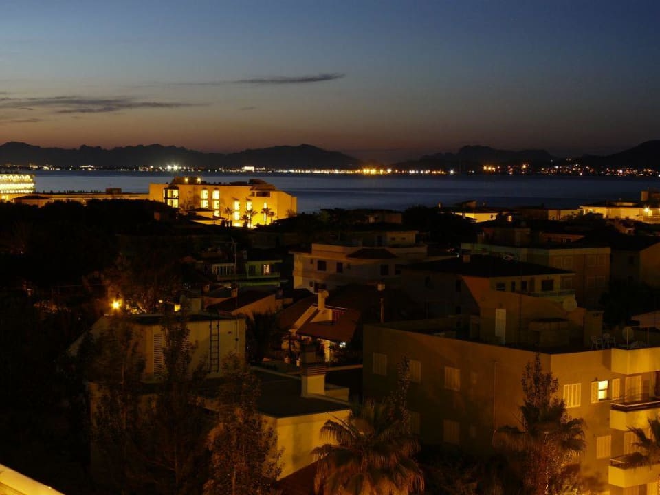 Can Picafort bei Nacht Grupotel Montecarlo
