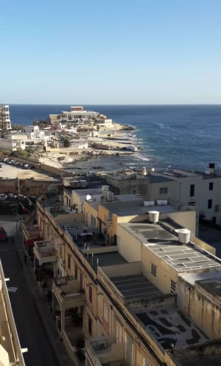 Widok z pokoju 606 na 6 pietrze Alexandra Hotel