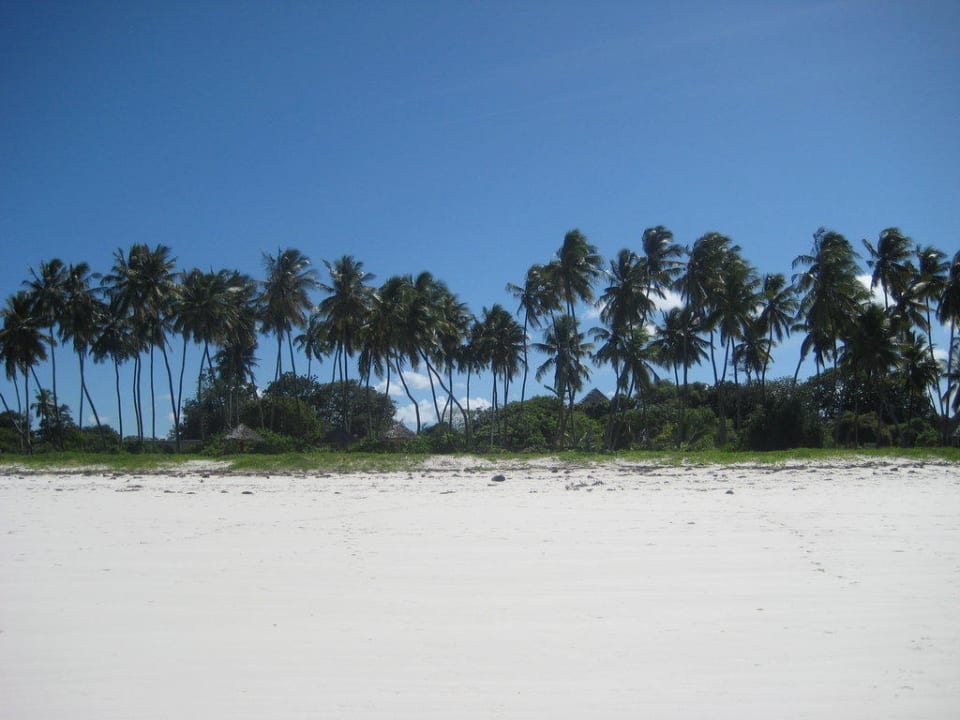 Strandabwärts unbebaut Neptune Paradise Beach Resort & Spa