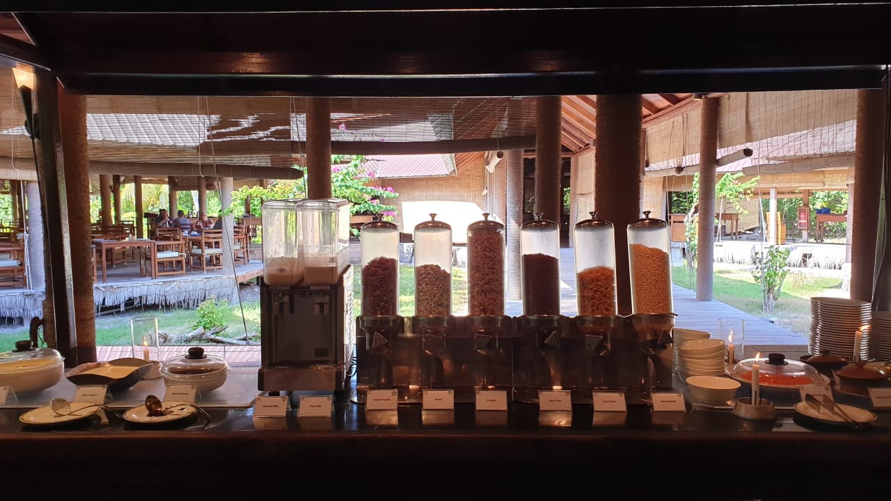 Gastro Filitheyo Island Resort