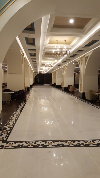 Lobby  Haydarpasha Palace