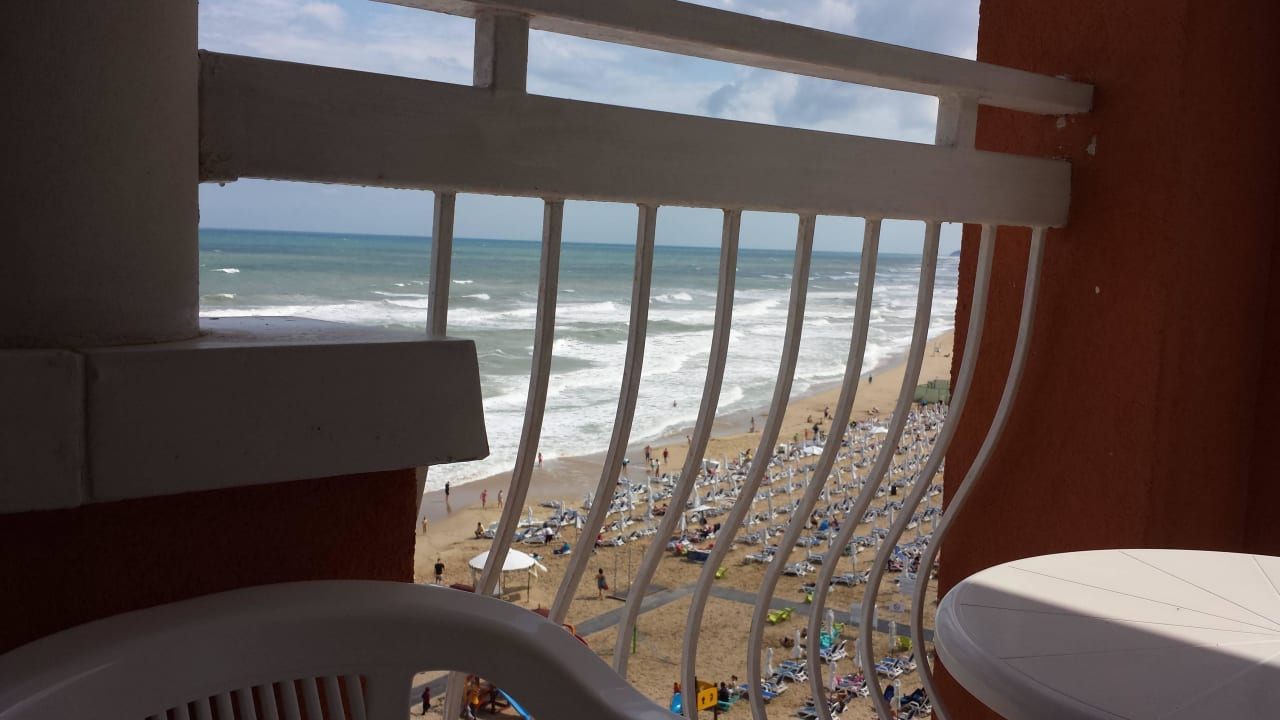 3. Stock Sol Luna Bay