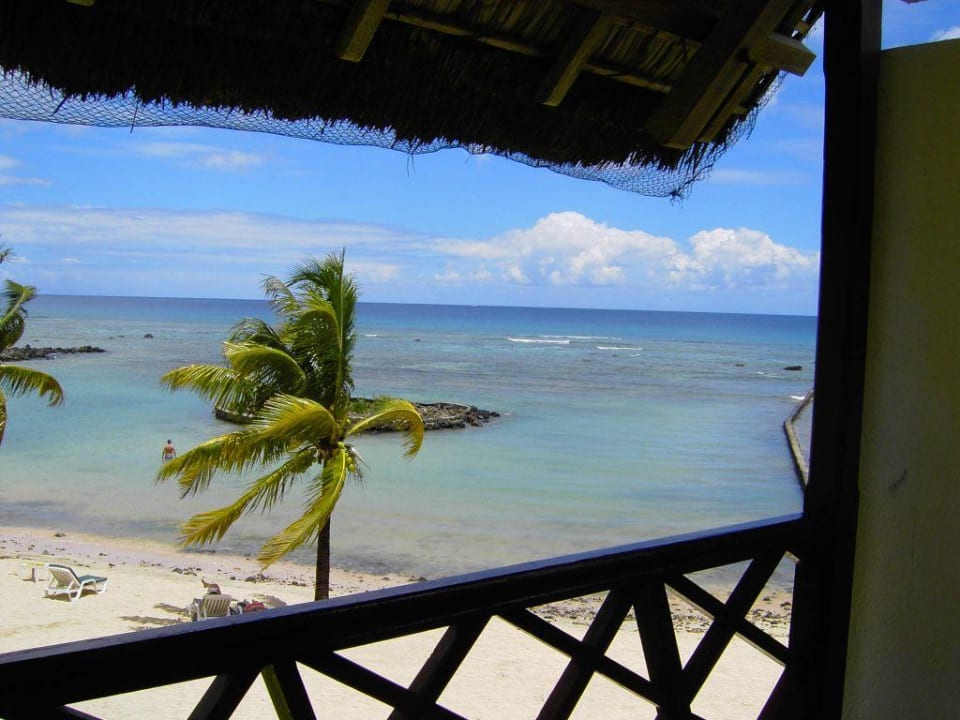 Blick vom Balkon - Zimmer 152 Veranda Pointe aux Biches Hotel