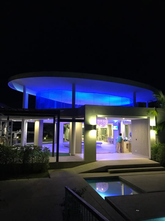 Rezeption The Waters Khao Lak by Katathani