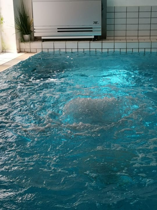 Pool Romantica Hotel Blauer Hecht