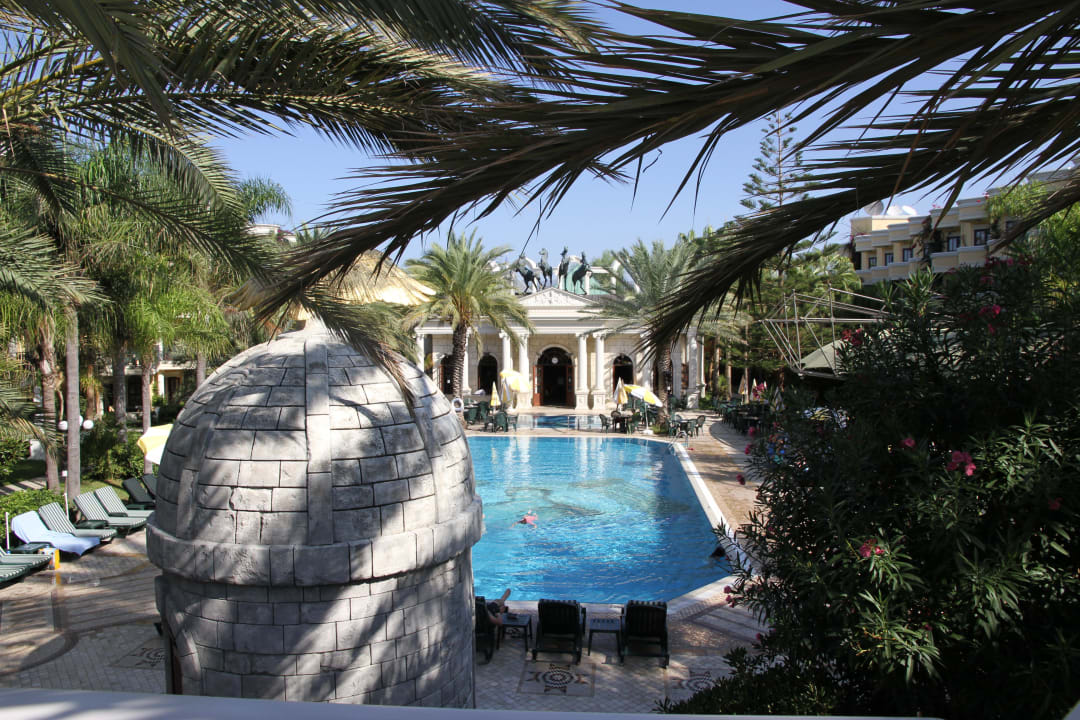 Blick auf den Pool Hotel Yetkin