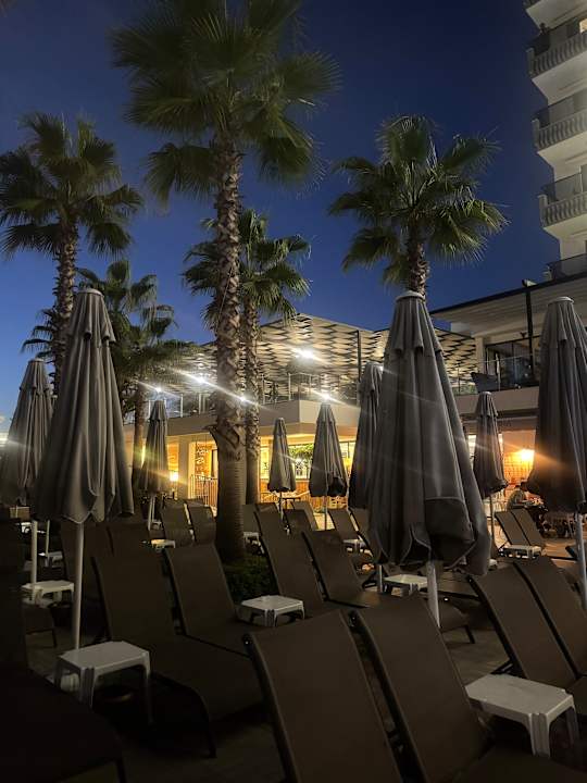 Pool Aria Resort & Spa