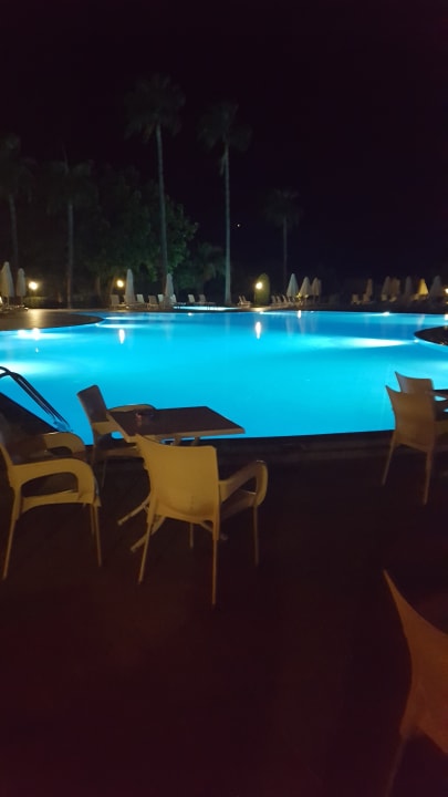 Pool Iz Flower Side Beach Hotel