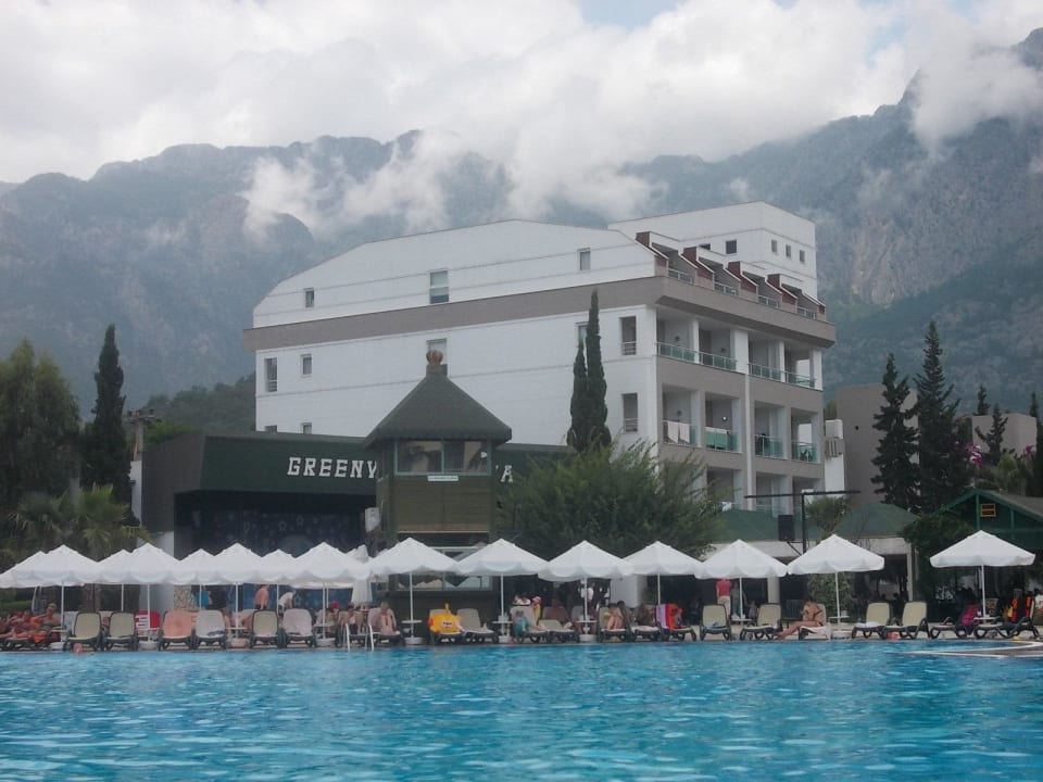 Widok na amfiteatr i część hotelu Greenwood Kemer Resort