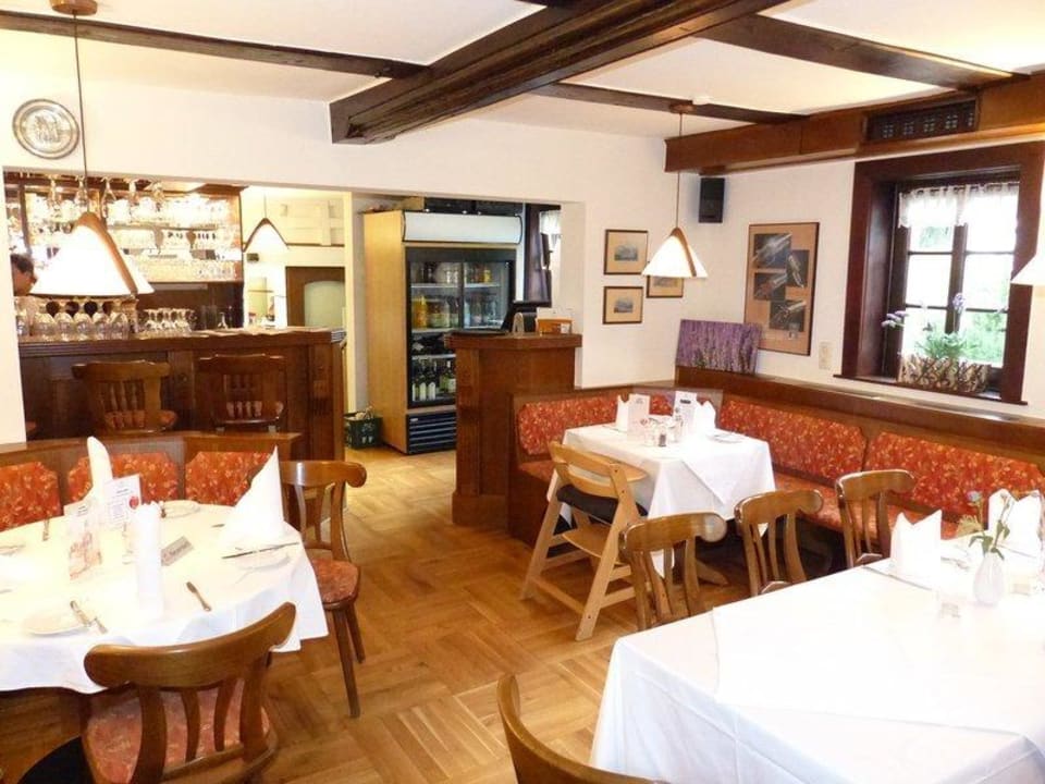 Restaurant Hotel & Gasthaus Goldener Hirsch