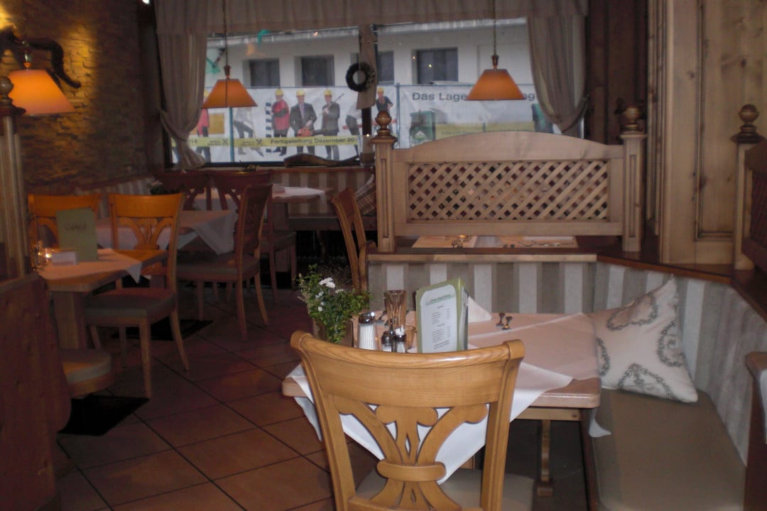 Schön Eingedeckt Hotel Central