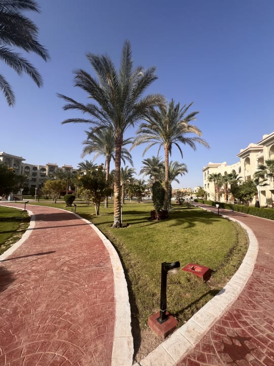Gartenanlage Serenity Alma Heights