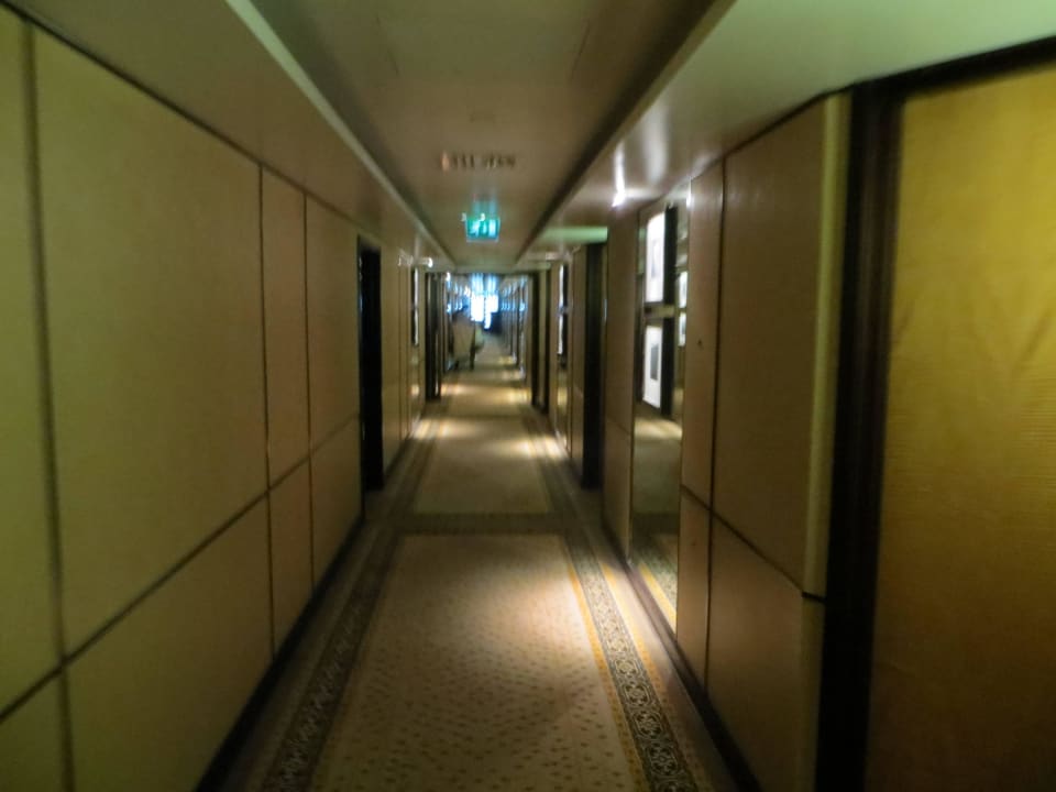 Flur Sheraton Hotel & Resort Abu Dhabi