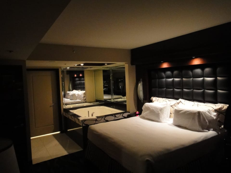 Bett mit Jacuzzi Hotel Elara - a Hilton Grand Vacations Hotel Center Strip