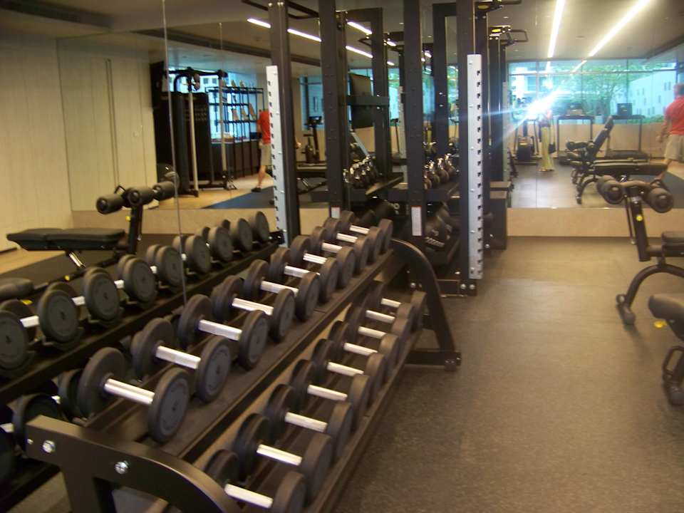 Sport & Freizeit Double Tree by Hilton Bangkok Ploenchit