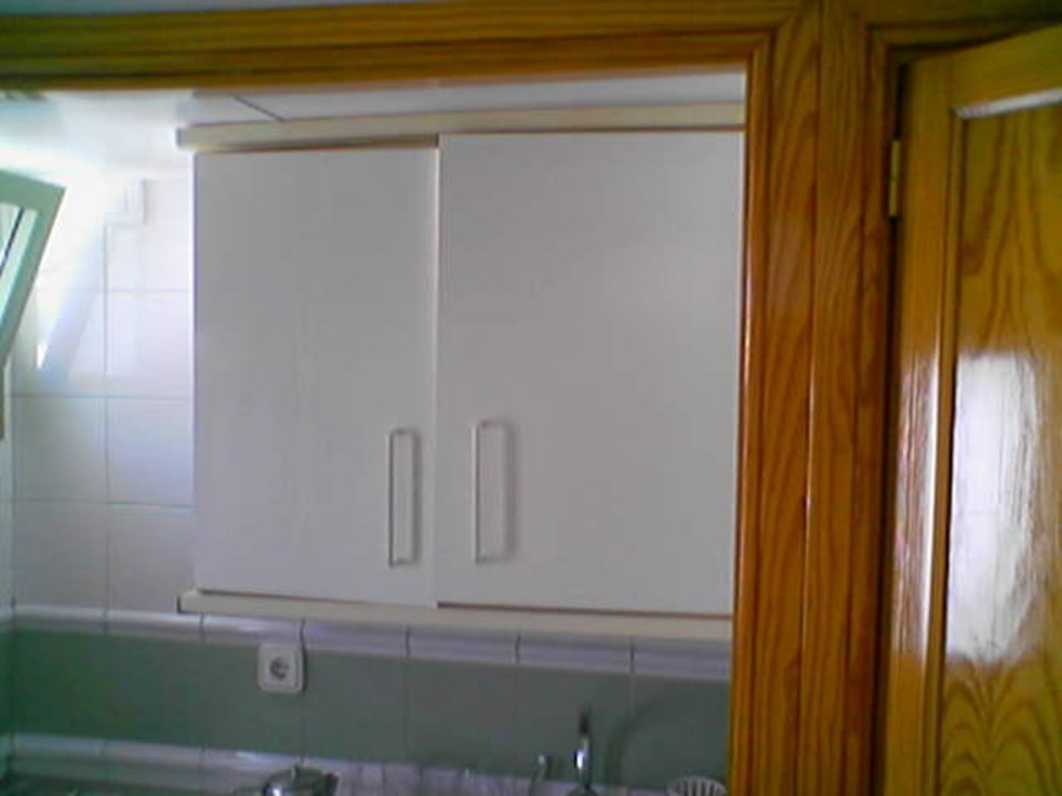 Hängeschrank über der Küchenzeile Hotel Las Costas