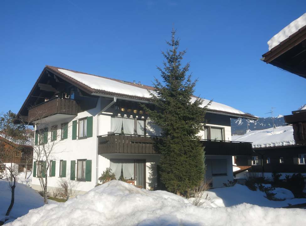 Außenansicht Ferienwohnung Herbst Obermaiselstein