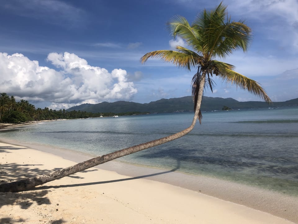 Strand Wyndham Alltra Samana