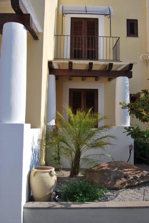 27 Villa Saraceno