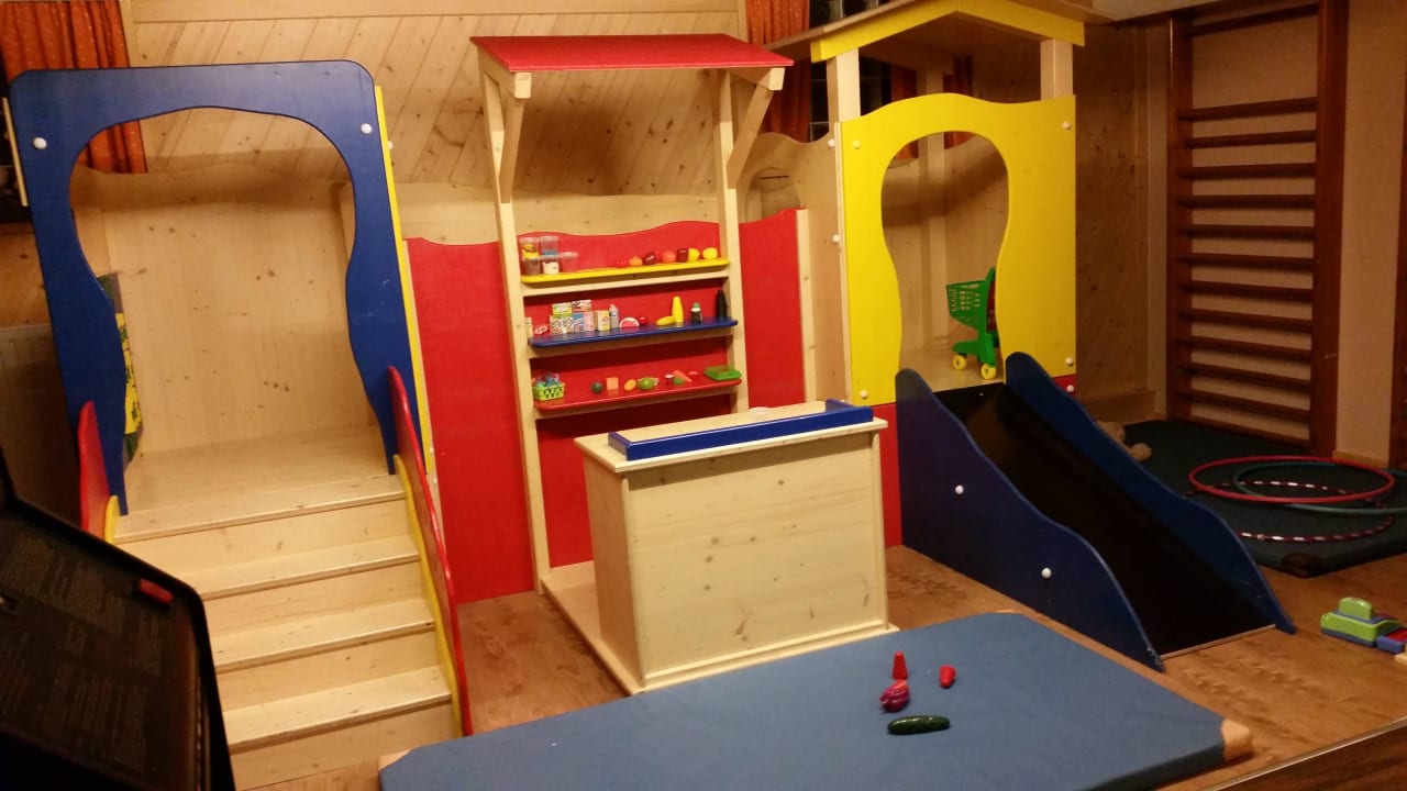 Spielzimmer Das Falkenstein