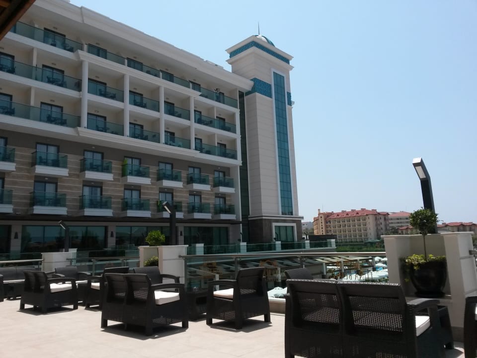 Von der Lobbybar aus Luna Blanca Resort & Spa