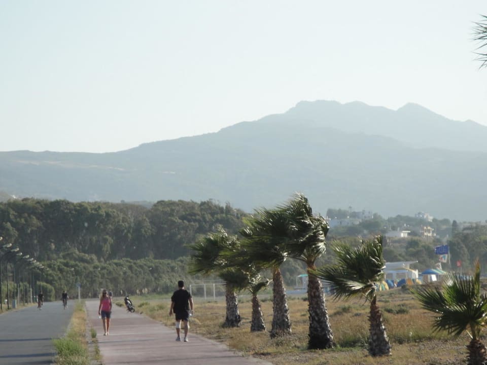 Okolice hotelu Kipriotis Village Resort