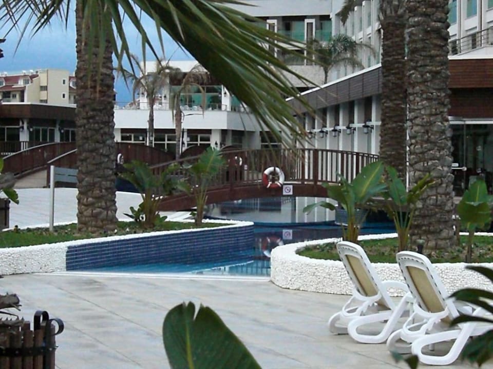 Pool und Gartenanlage Sunis Evren Beach Resort Hotel & Spa