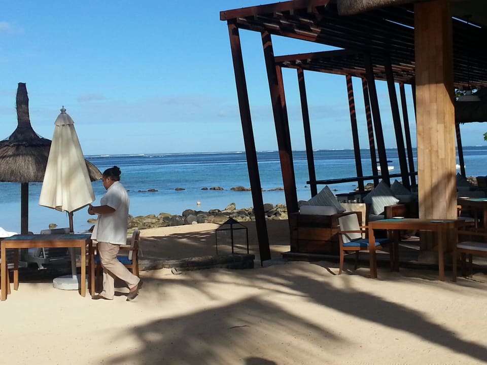 D Outrigger Mauritius Beach Resort