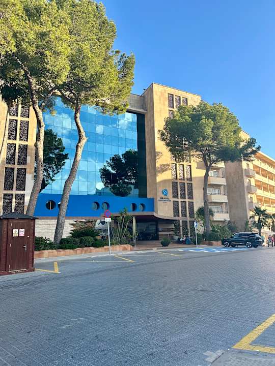 Außenansicht Grupotel Playa Camp de Mar